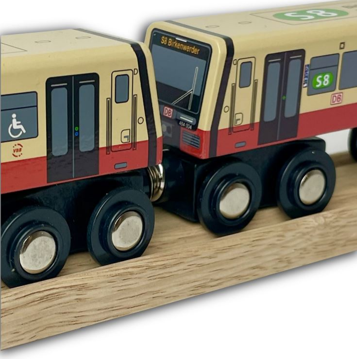 Miniature wooden S-Bahn Berlin S8 to play with