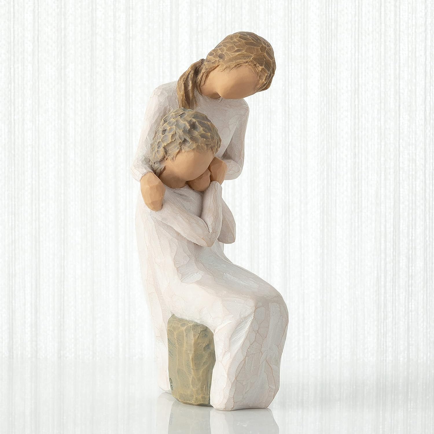 Loving-my-Mother-Willow-Tree-Figur-berlindeluxe-mutter-kind-junge-seite