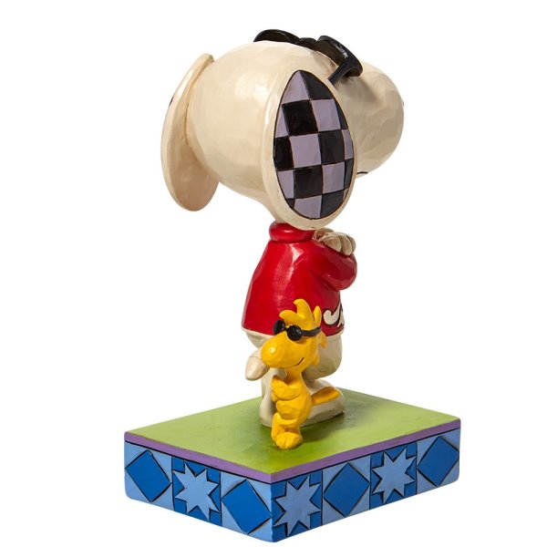 Peanuts--Snoopy-Woodstock-Cool-Jim-Shore-Figur-berlindeluxe-kuecken-sonnenbrille-roter-pullover-hinten