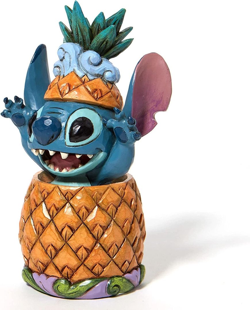 Stitch-in-der-Ananas-Jim-Shore-Figur-berlindeluxe--koalla-baer-seite